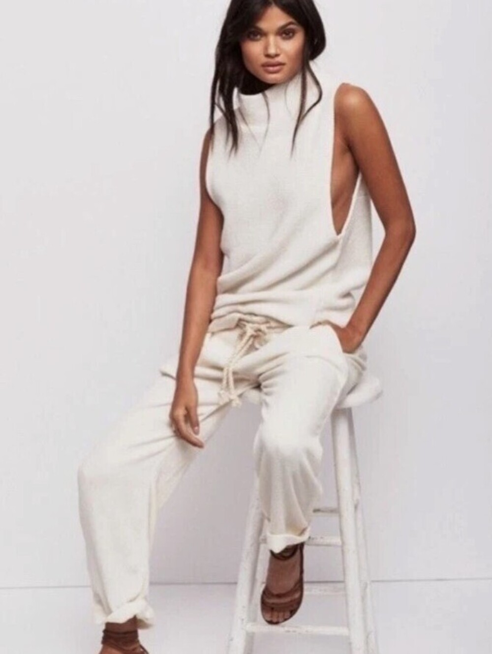 Free People Ivory Sleeveless Ottoman Slouchy Tunic Sweater - Size - Medium